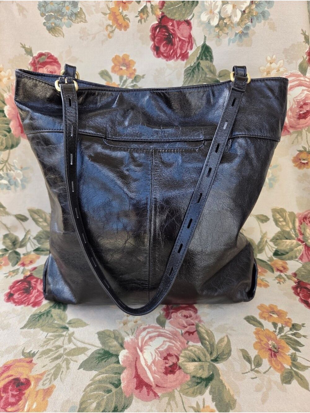 HOBO Black Polished Leather Shoulder Tote Bag with Brass Hardware - Picture 3 of 16